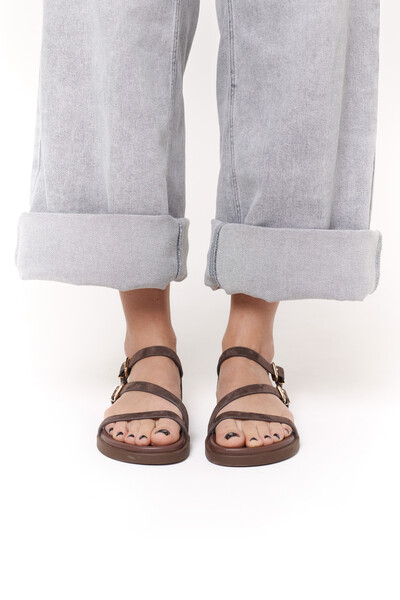 Босоніжки з ремінцями Шоколадні