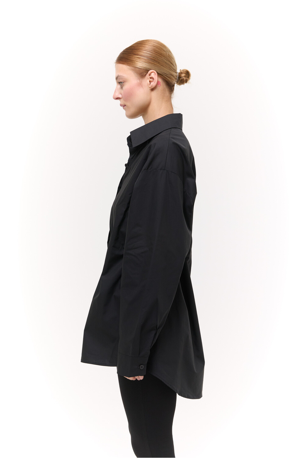 Сорочка Oversize з ланцюжком Чорна Сорочка Oversize з ланцюжком Чорна